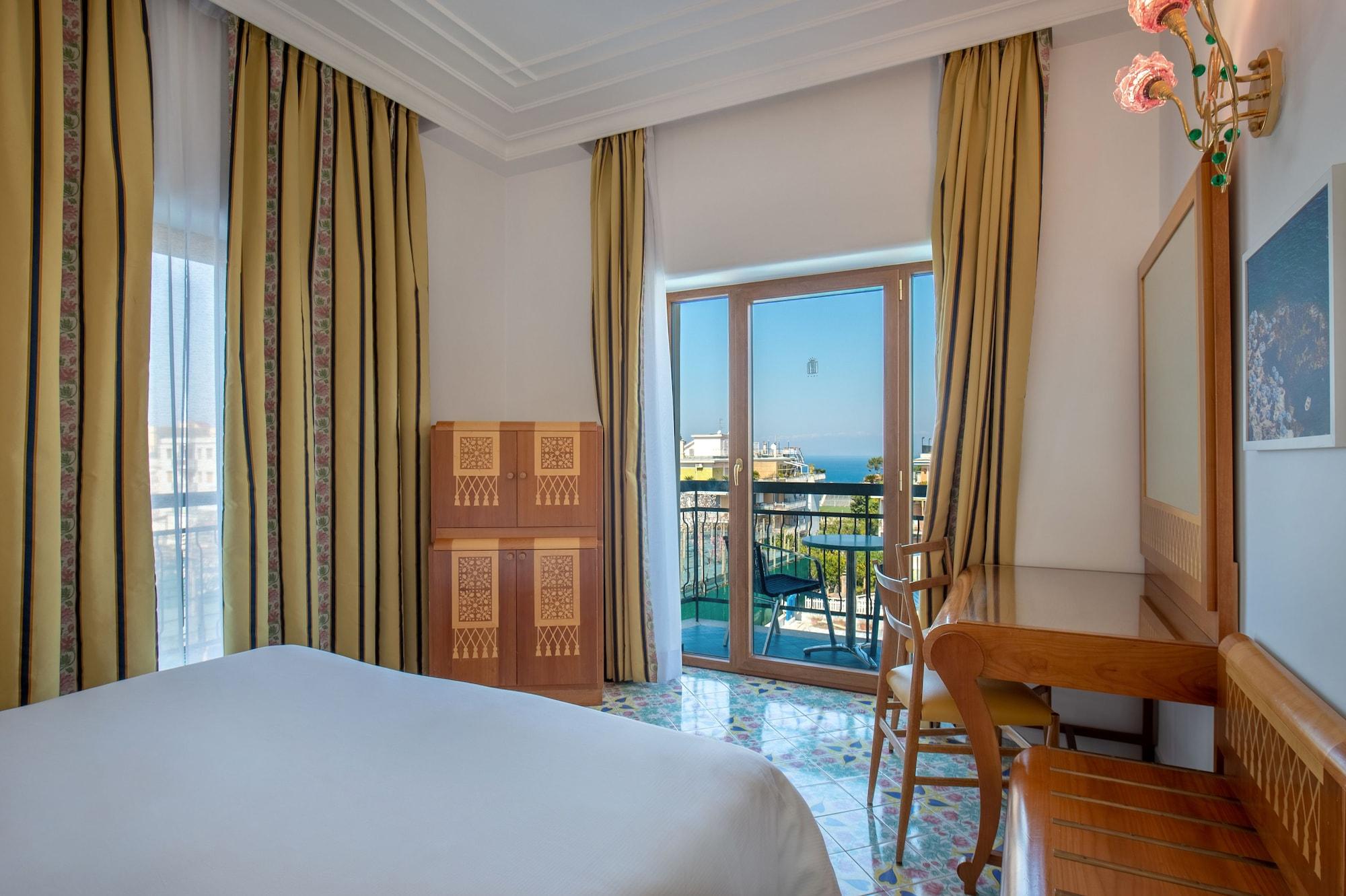 Grand Flora Hotel Sorrento