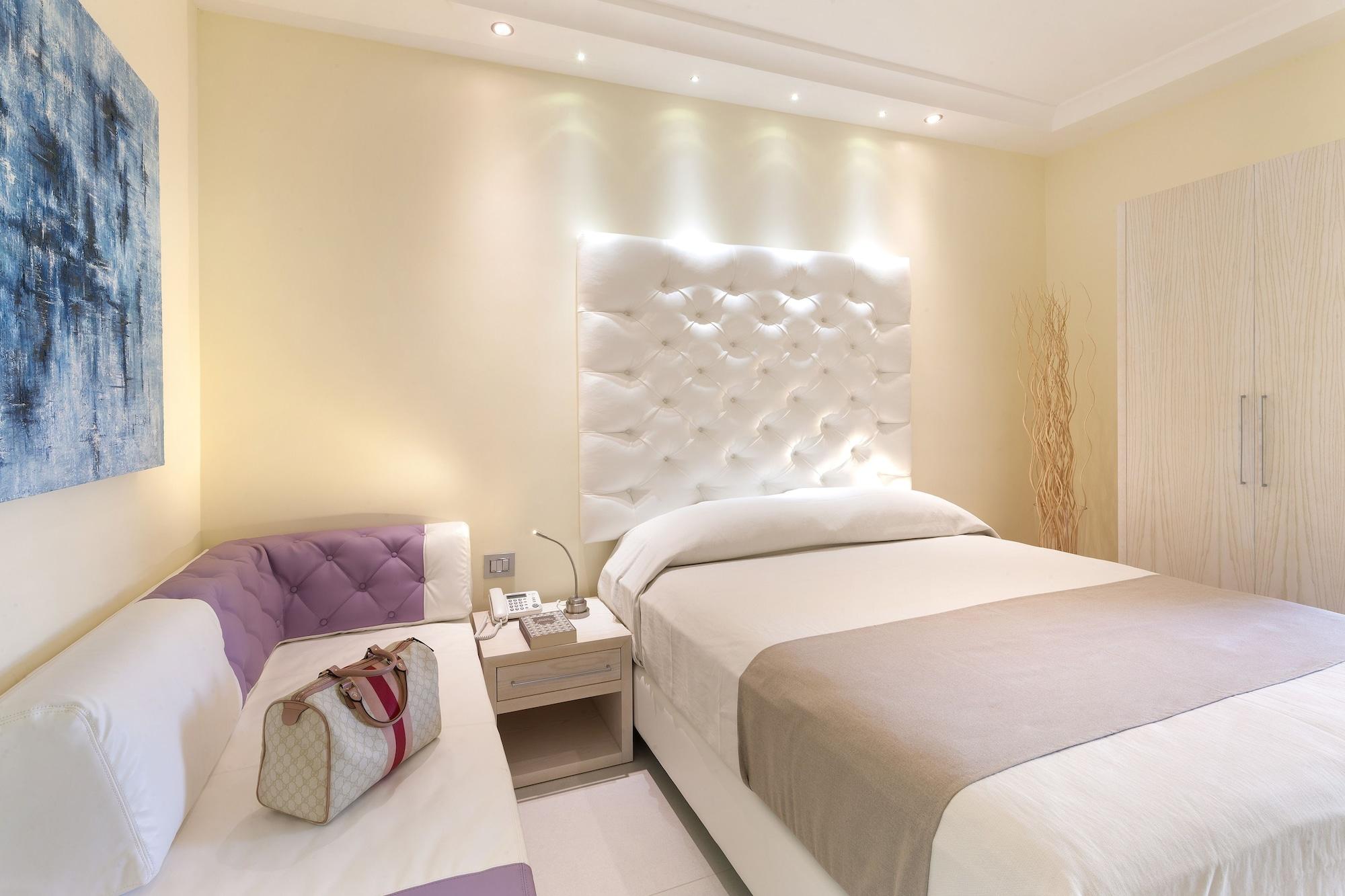 Palazzo Tritone & Abagnale 3*