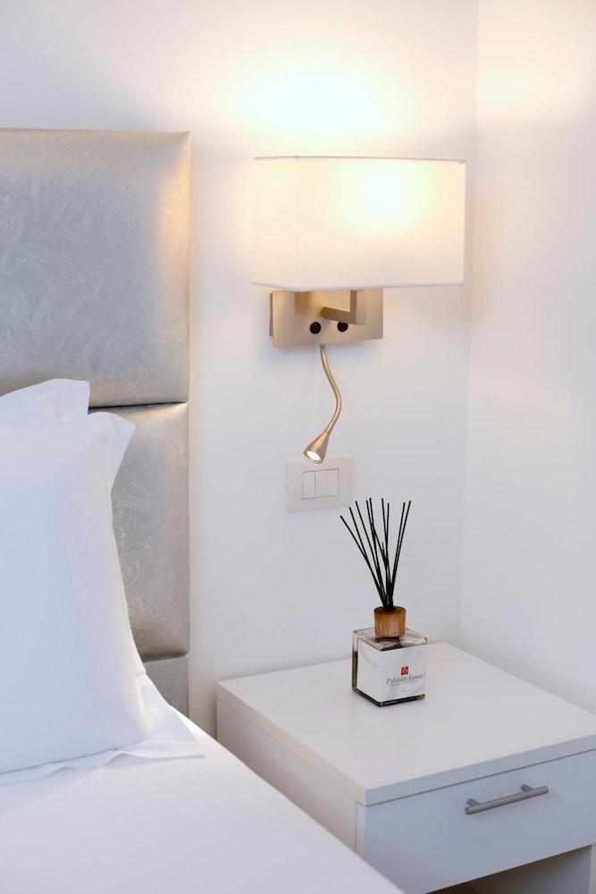 Palazzo Tasso Bed & Breakfast 2*