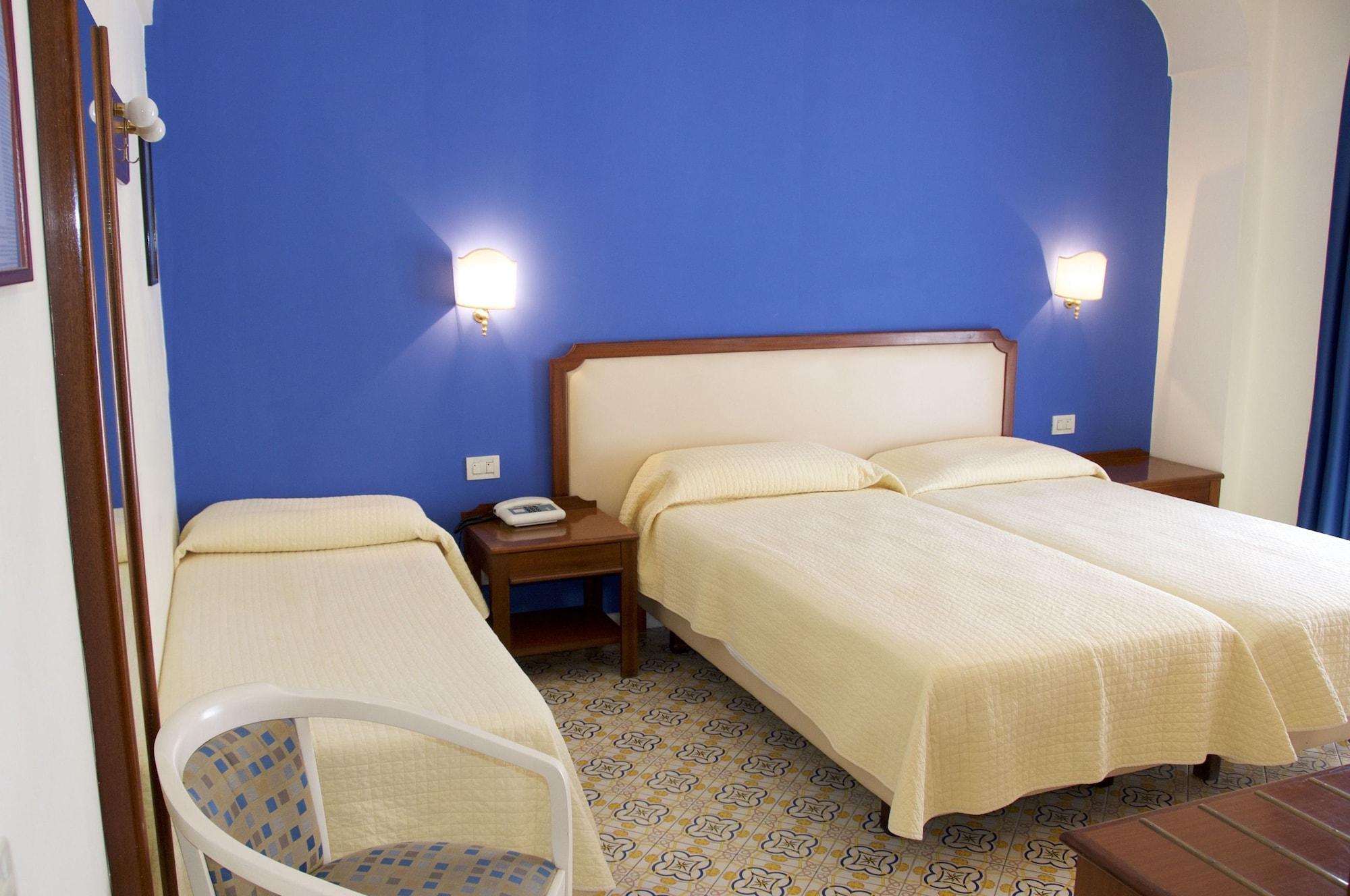 Tirrenia Hotel Sorrento