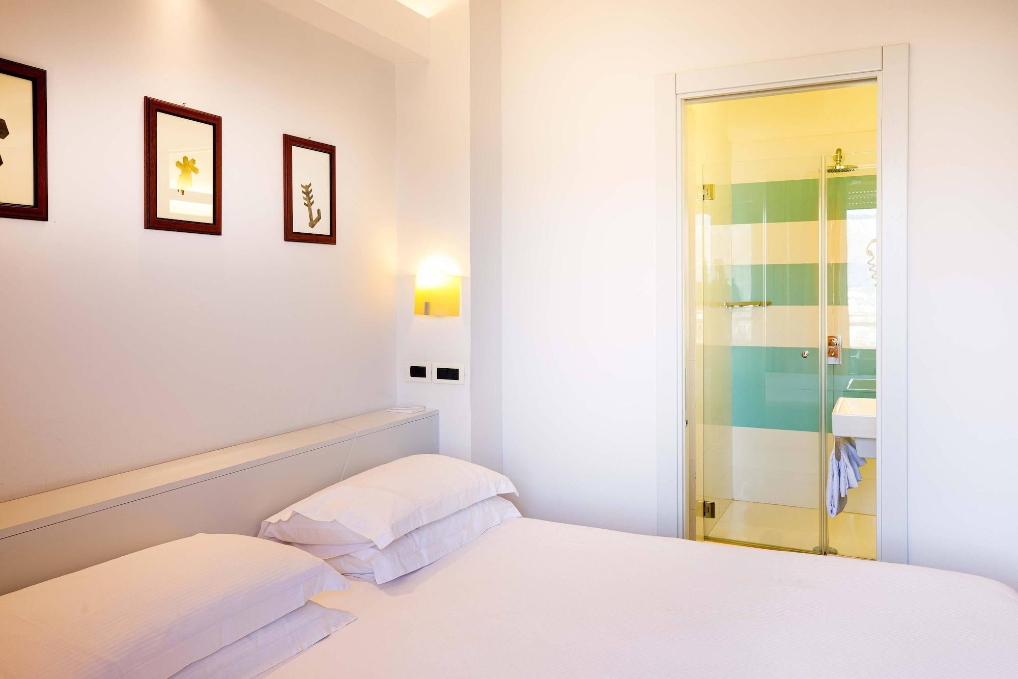 Hotel Art Gran Paradiso 4*