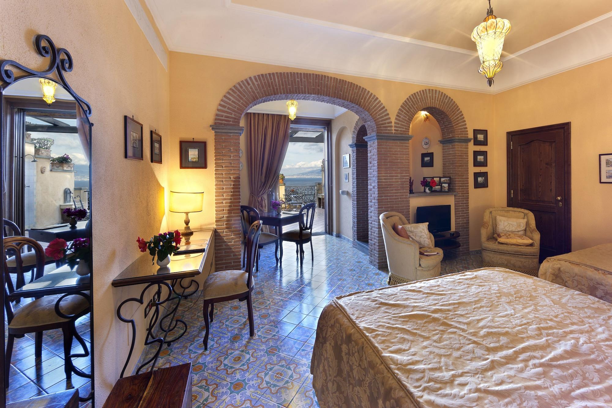 La Tonnarella Hotel 4*