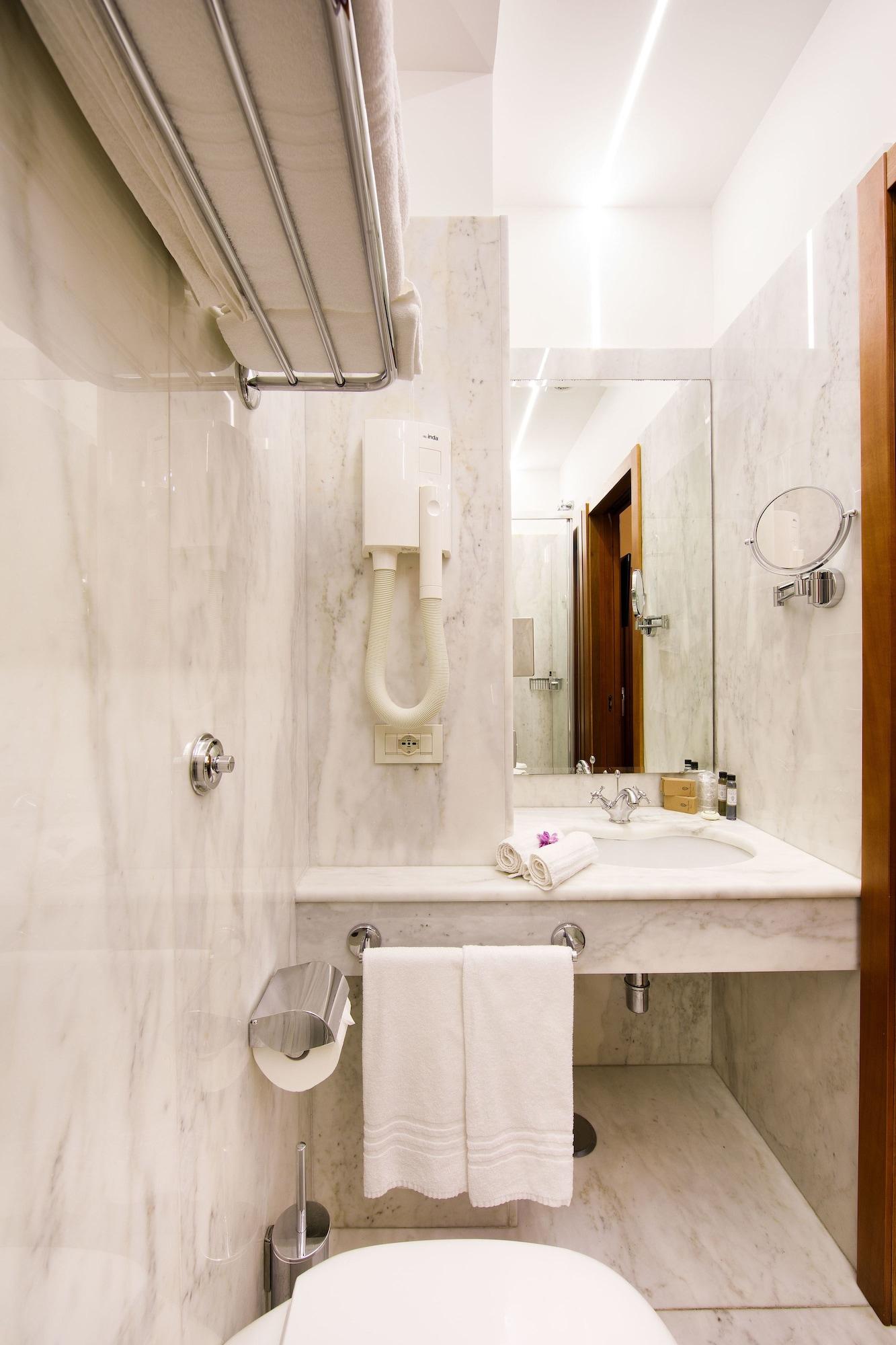 Palazzo Guardati Hotel 4*