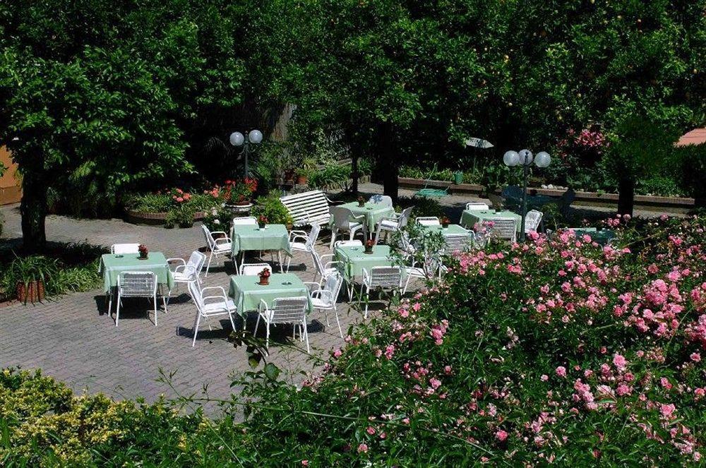 Girasole Hotel 3*
