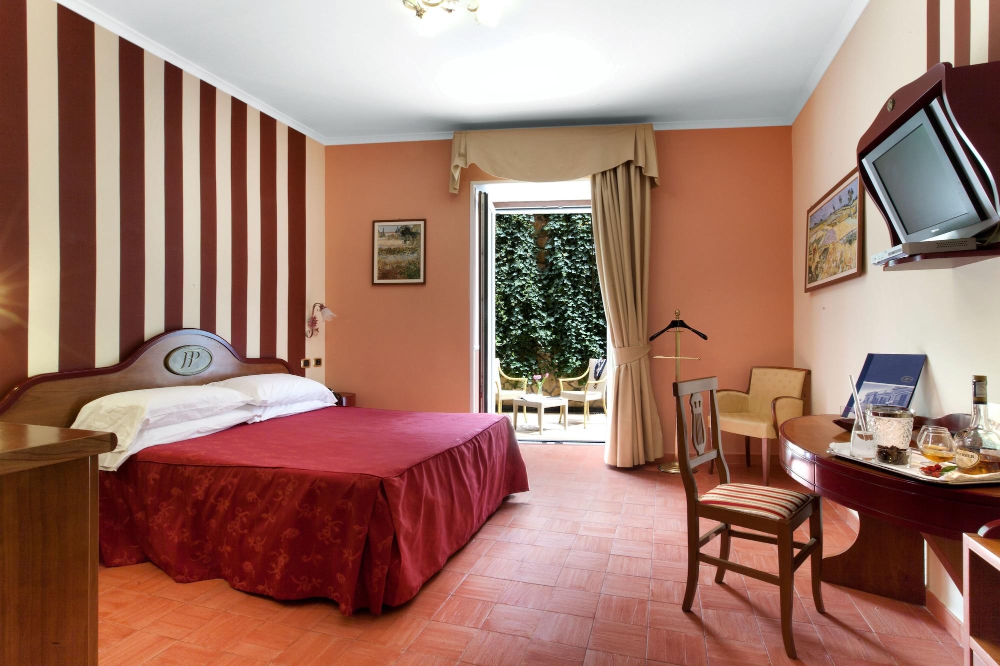 Hotel Prestige