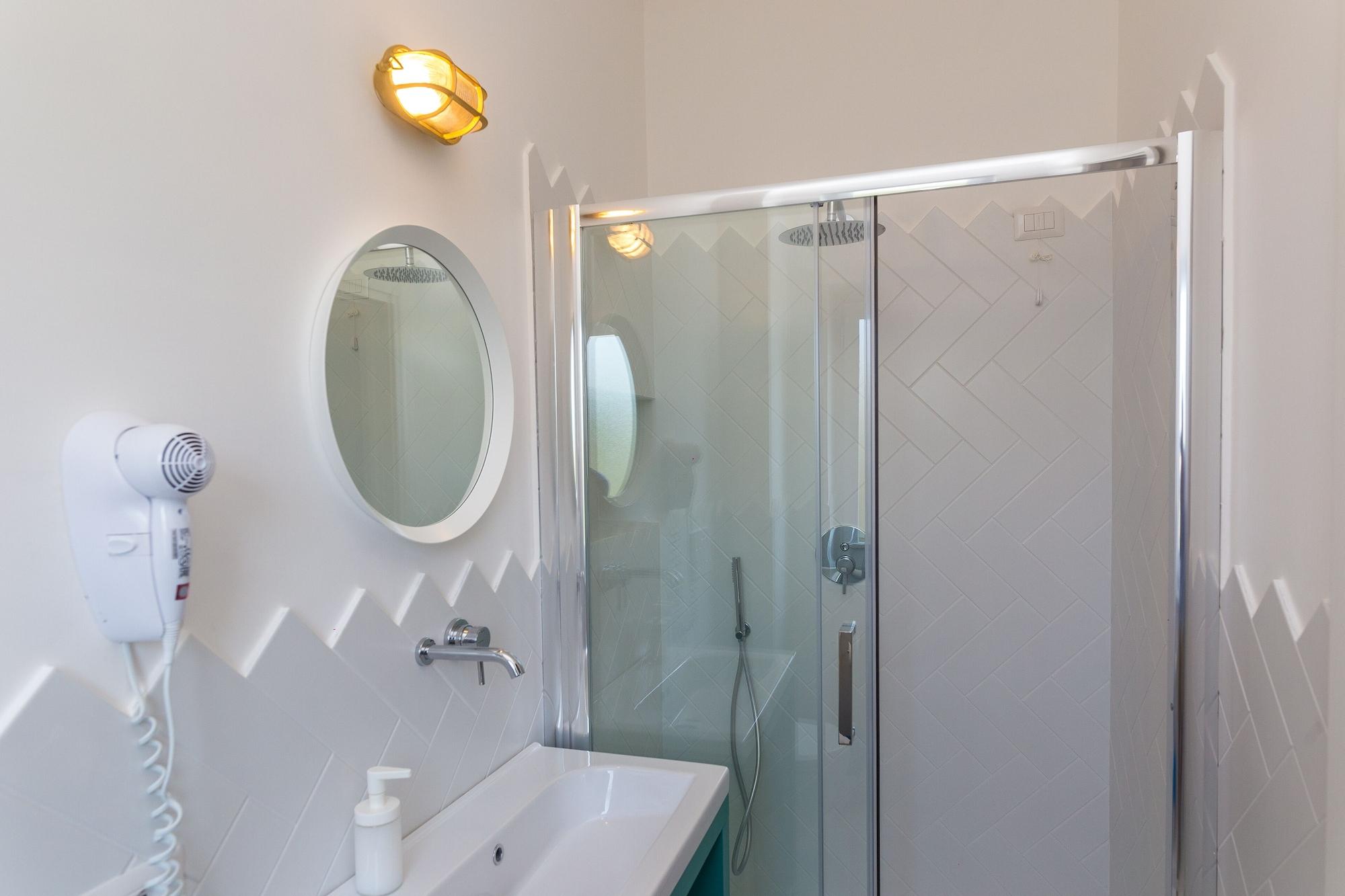 Guest house Pool&suites 3*