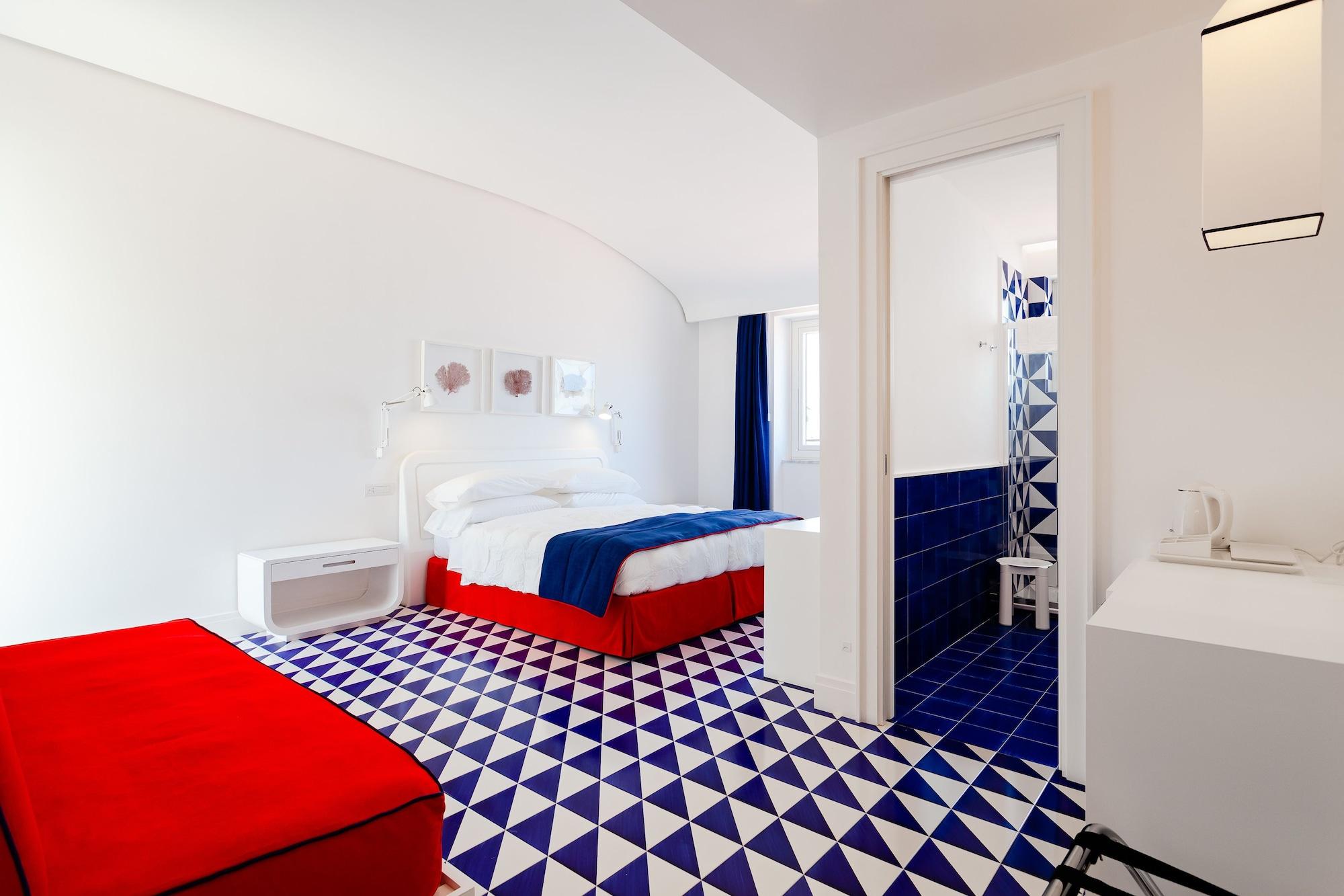 Maison Blu - Intimate Guest house