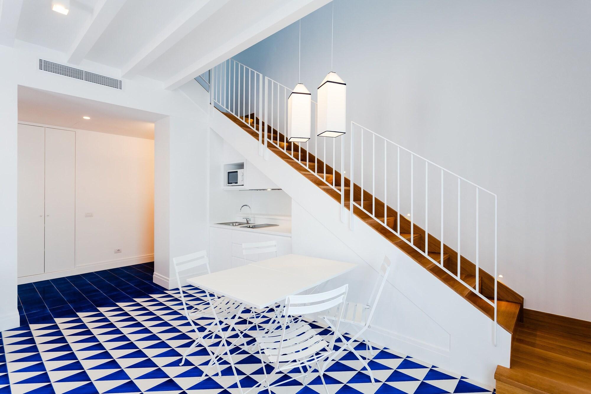 Maison Blu - Intimate Guest house