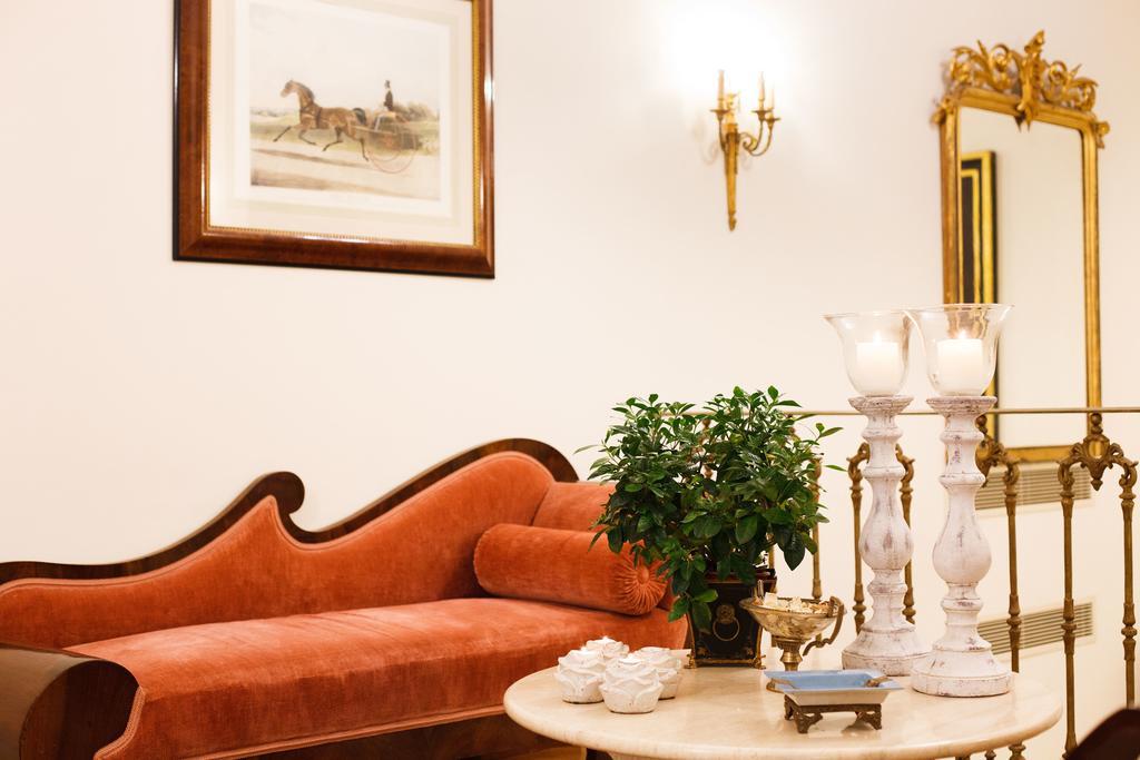 Palazzo Marziale 3*