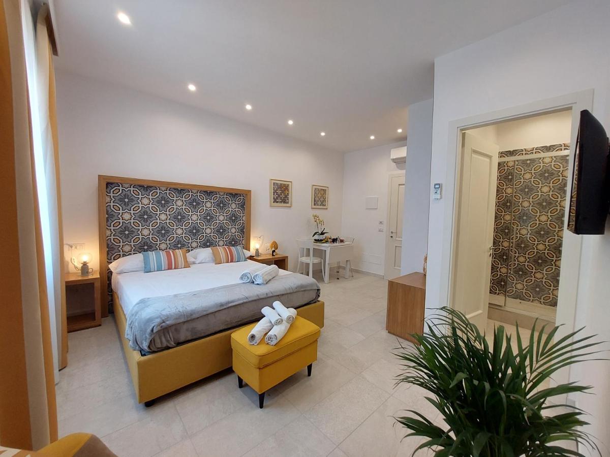 Mistral Luxury