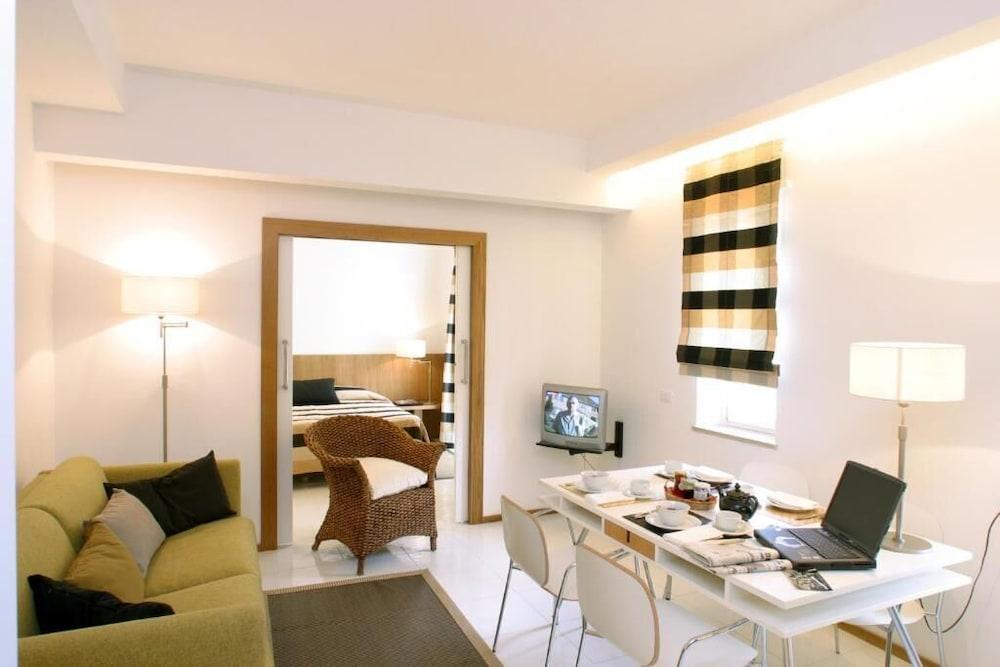 Aparthotel Rota 4*