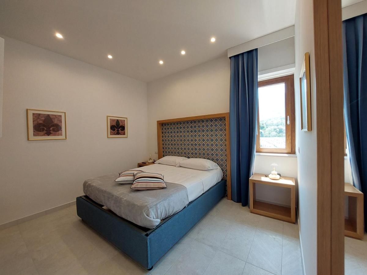Mistral Luxury *