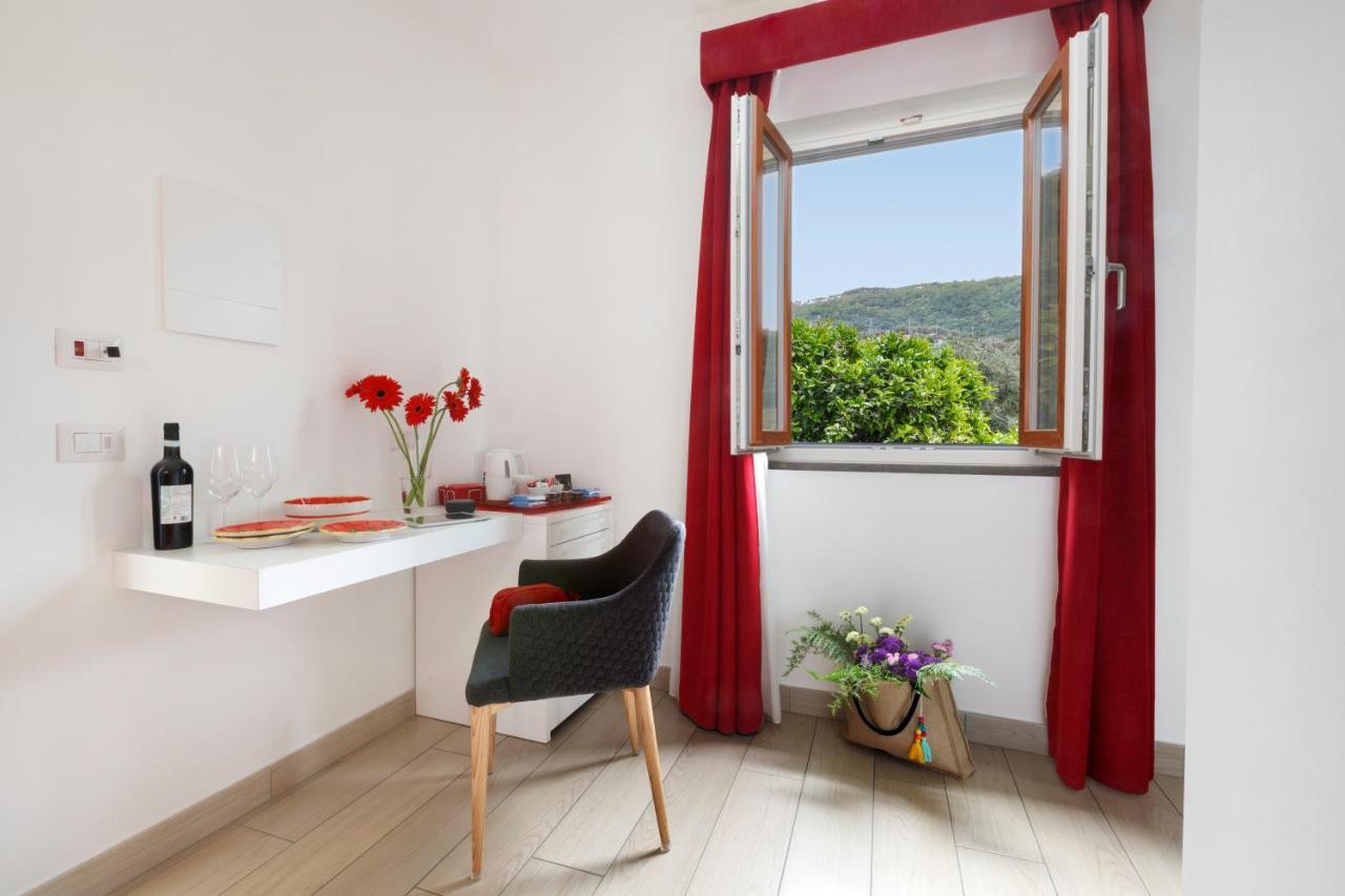 Eterea Charming Bed & Breakfast Sorrento