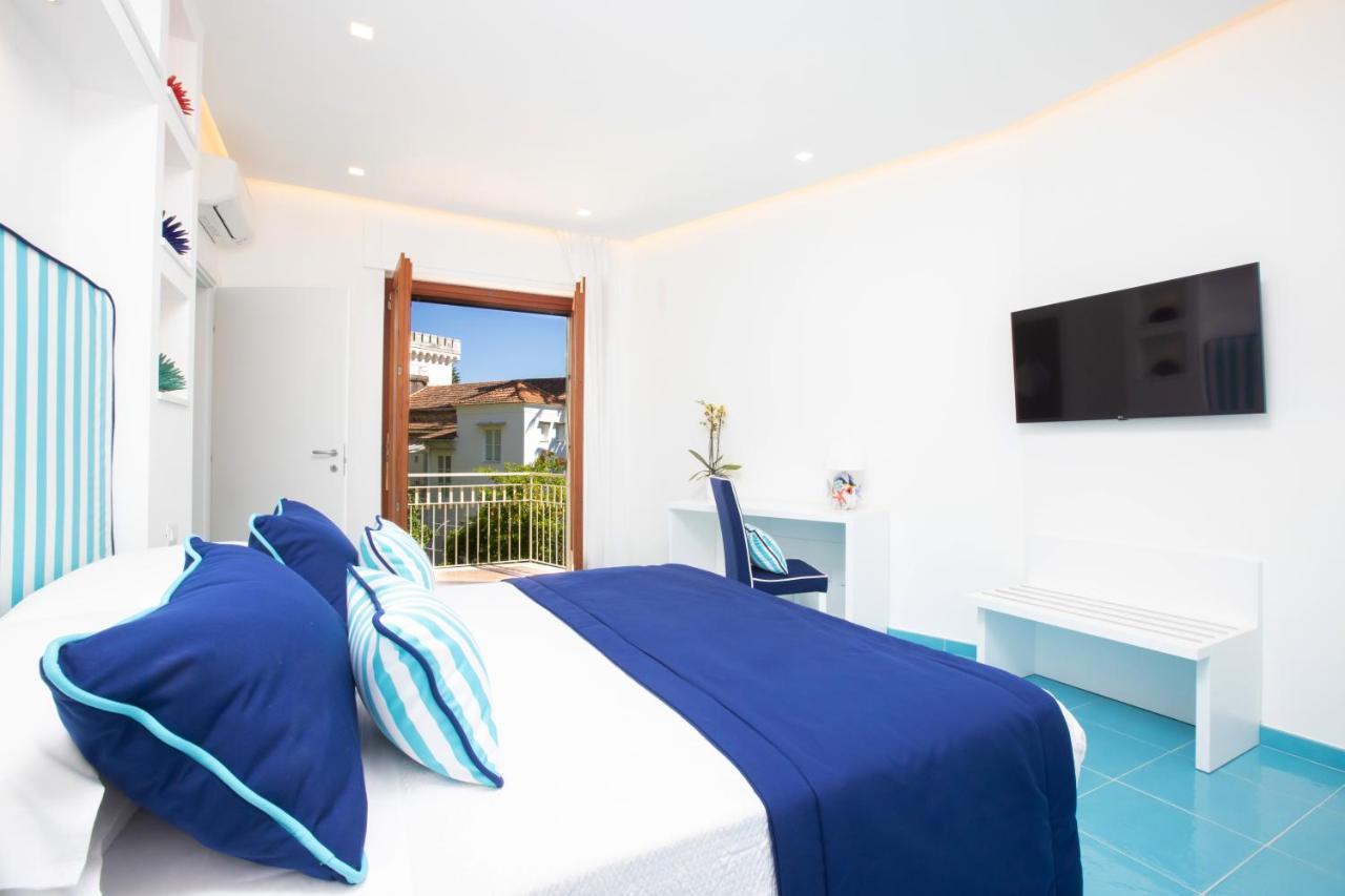 Yourhome - Blu Oltre