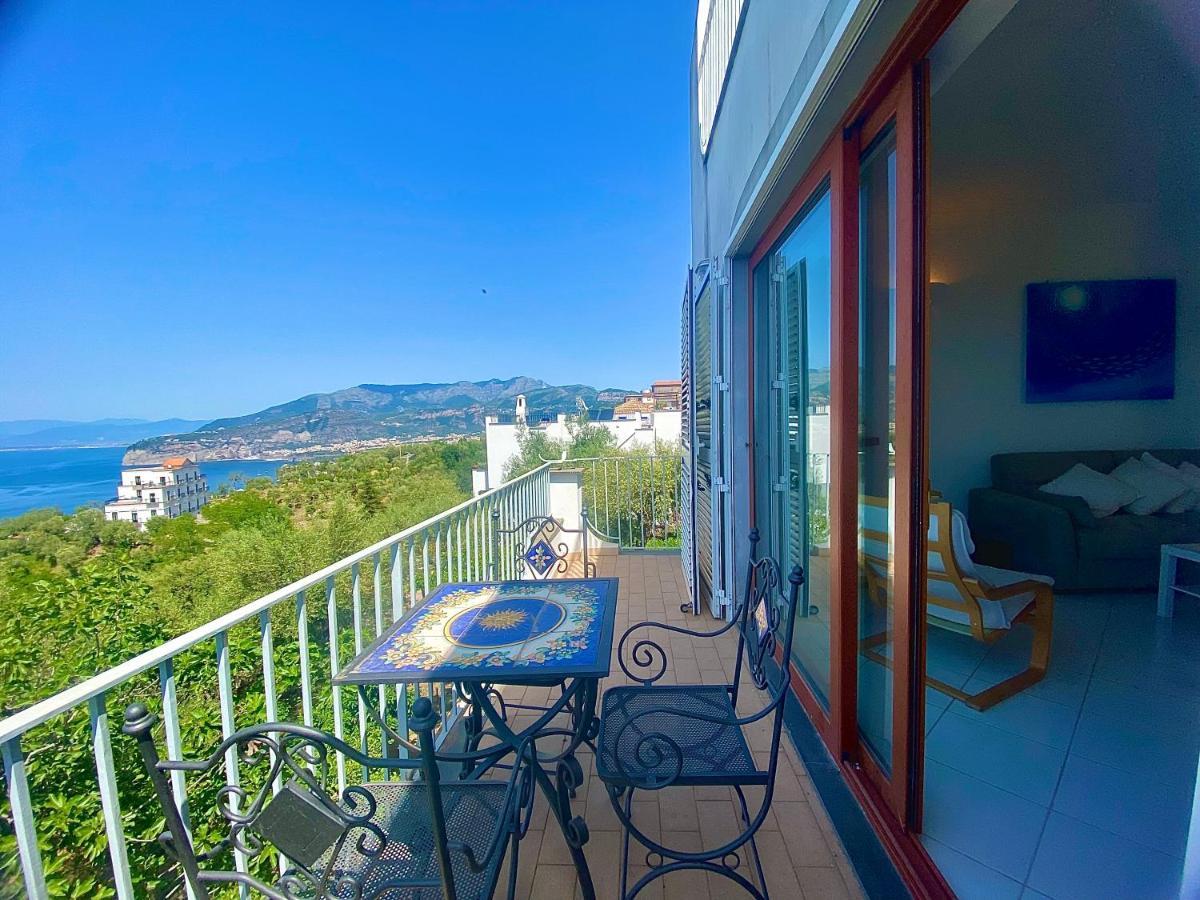 Villa Firefly