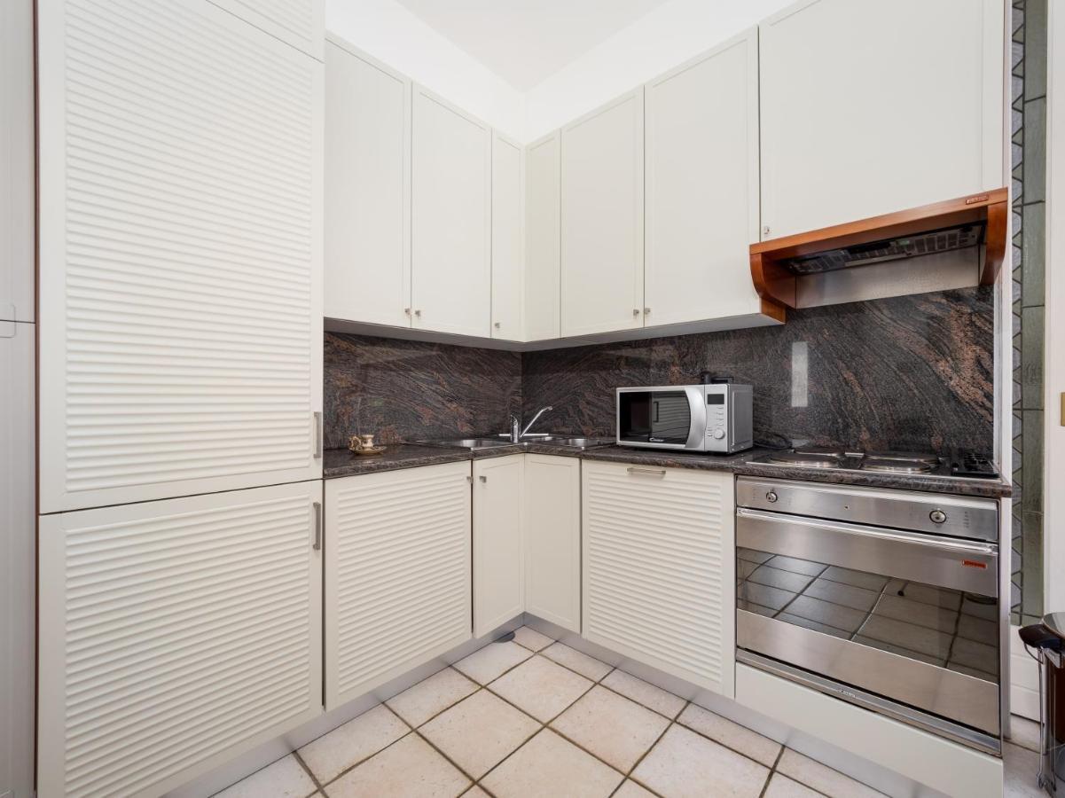 Marea - De Vivo Realty