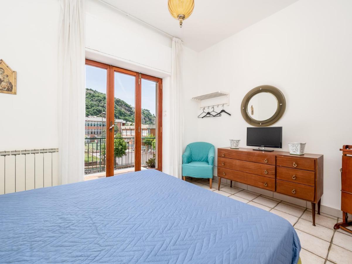 Marea - De Vivo Realty