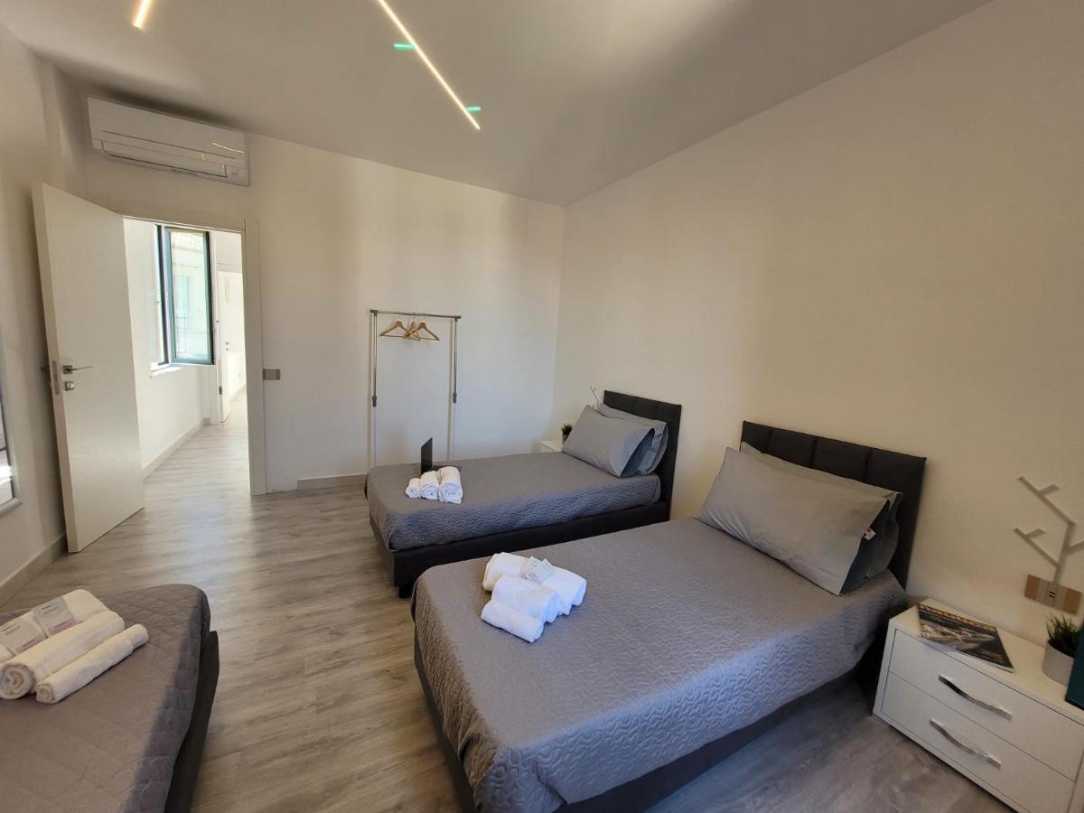 Sara Luxury 3 Apartment