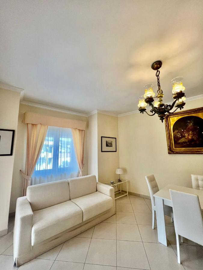 Appartamento Short-lets D33, Part Of The House Is Available For Short-term In Center