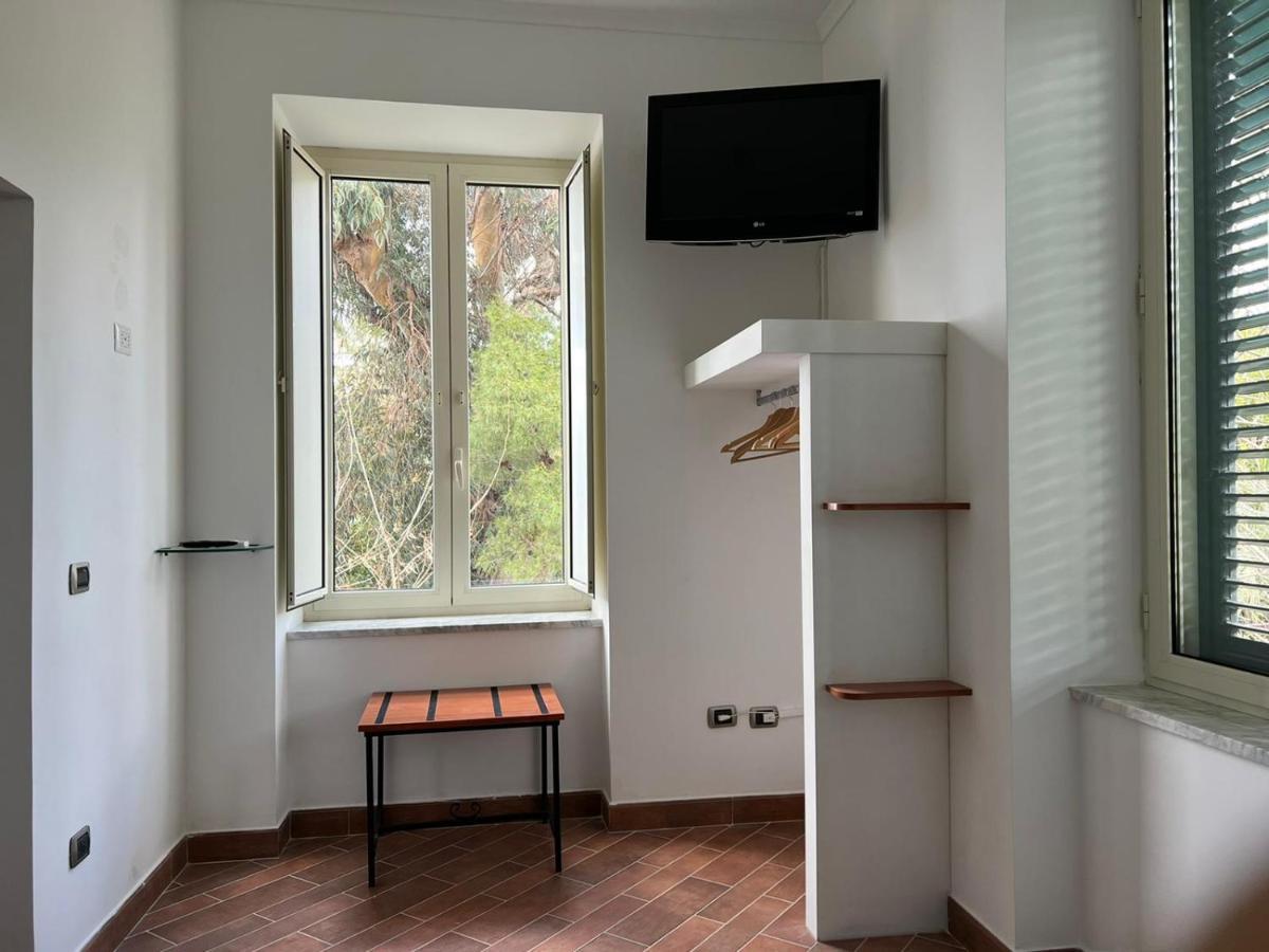 Casa Mariva Vicino Al Mare A Apartment Sorrento