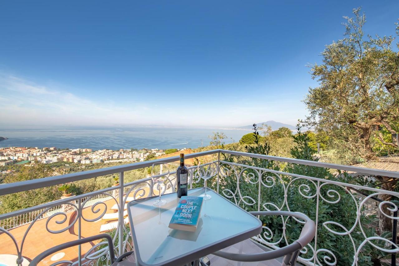 Miramare Villa *