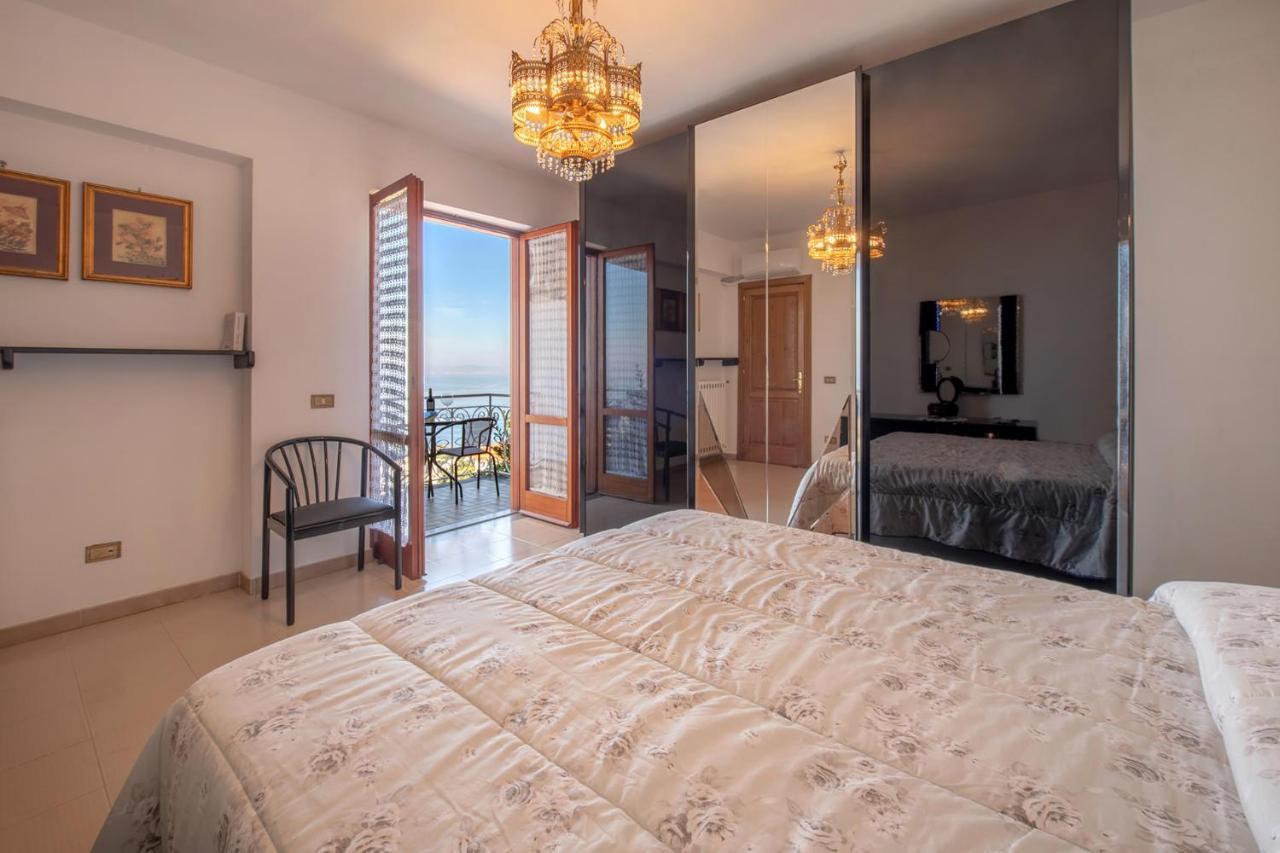 Villa Miramare *
