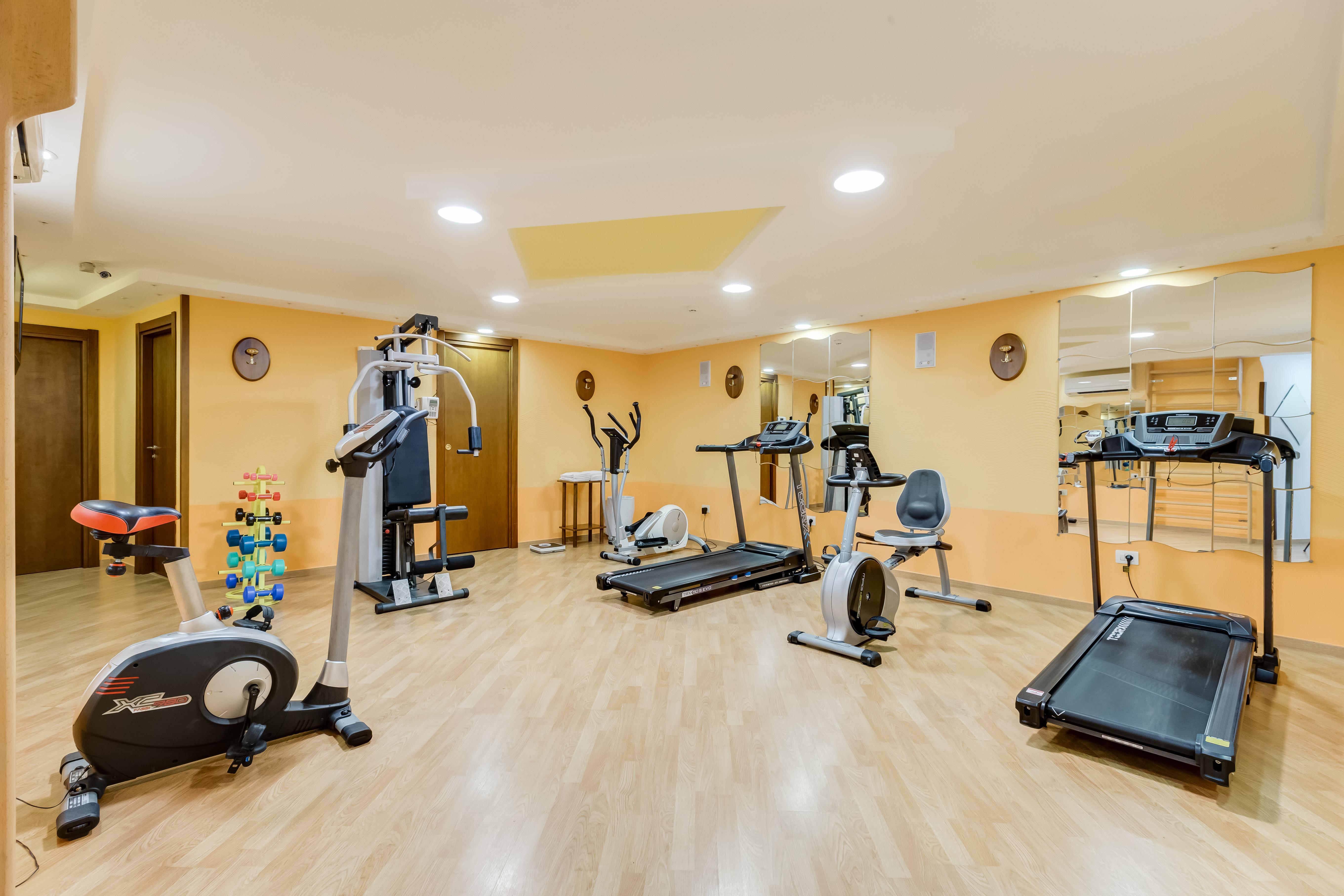 Western La Solara Hotel 4*