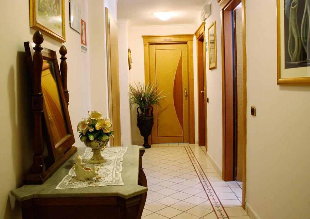 Savoia 3*
