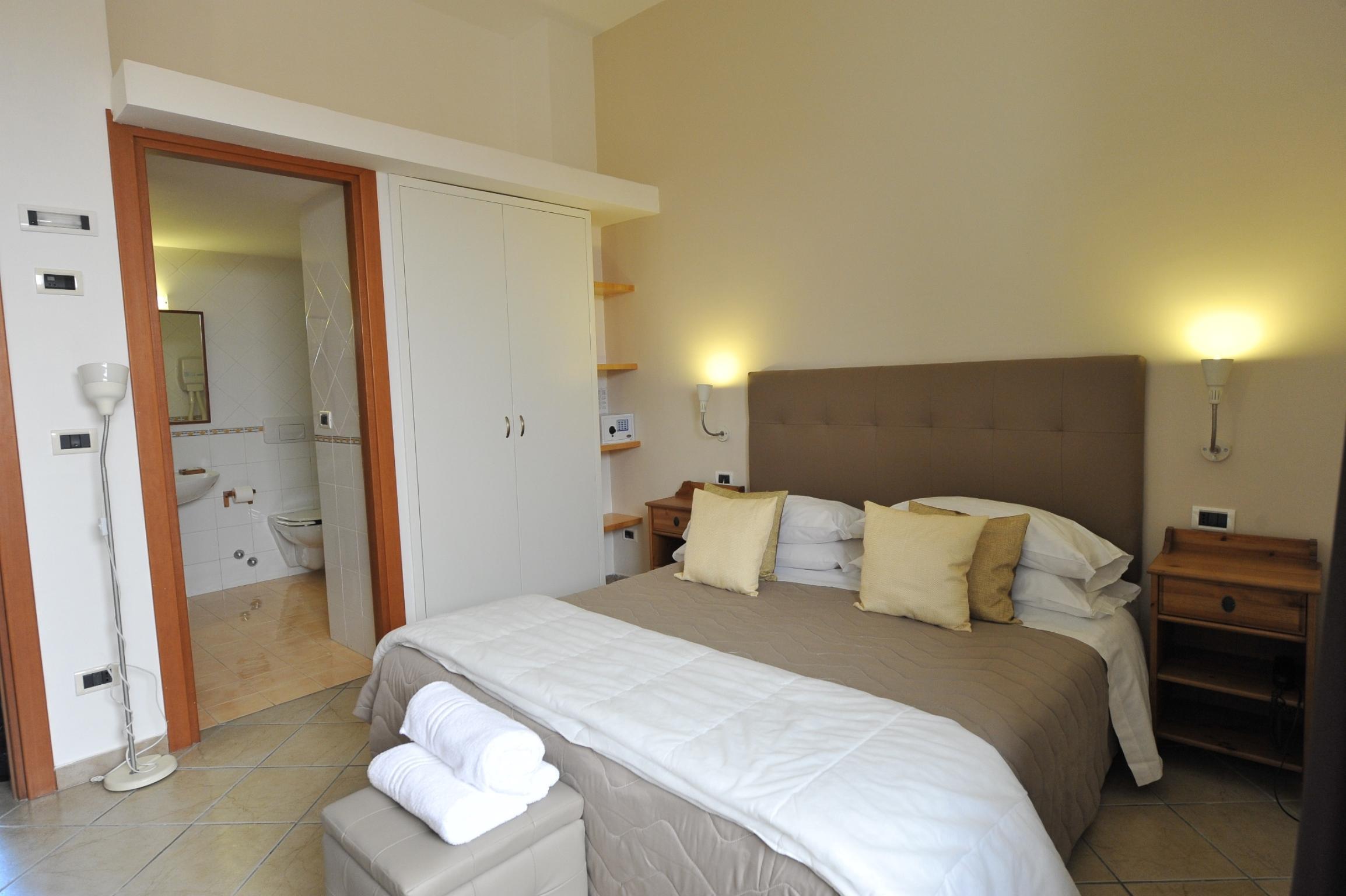 Rivoli Hotel