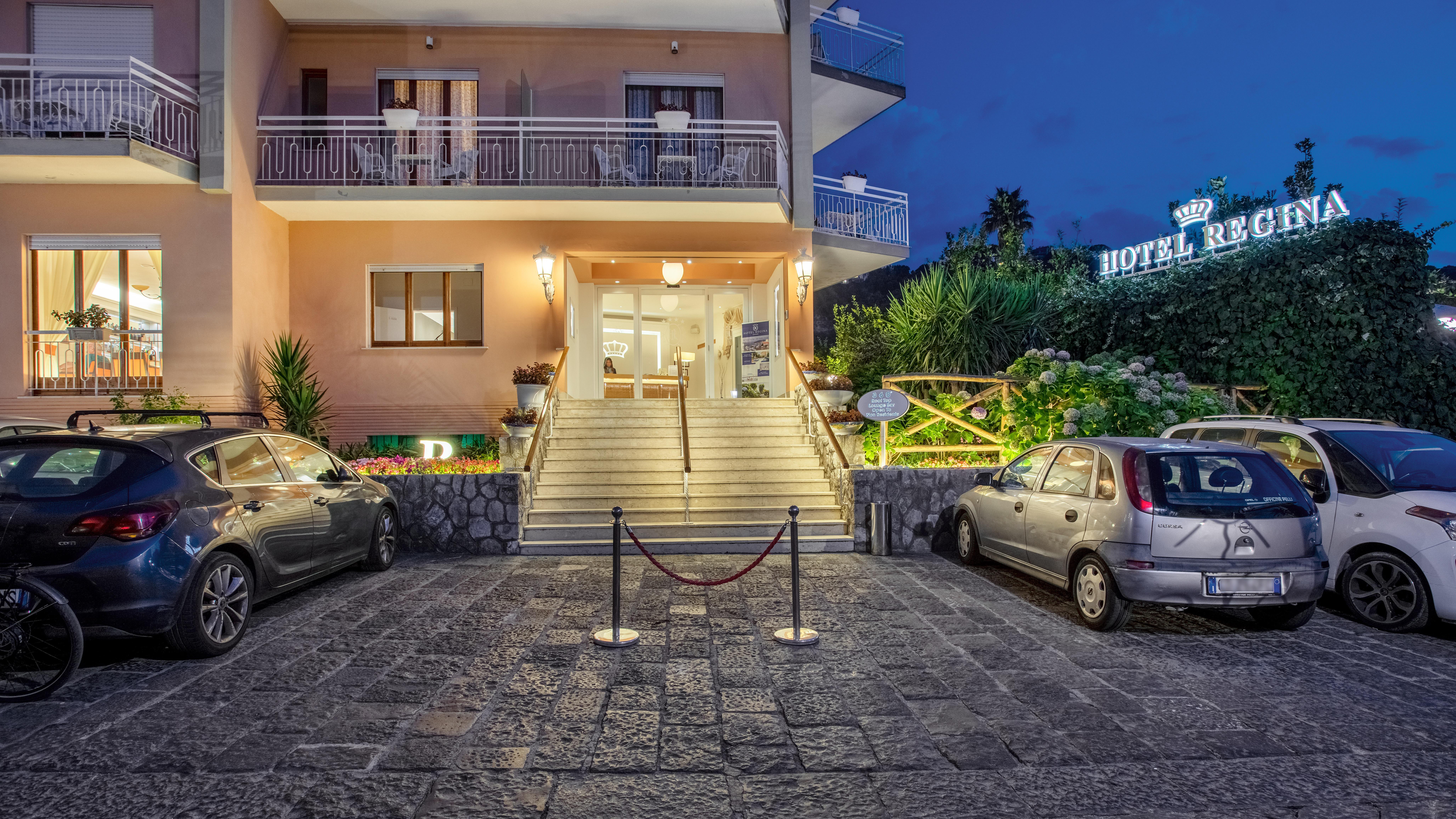 Hotel Boutique Regina 4*