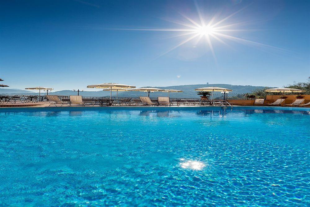 Hotel La Vue D'or 4*
