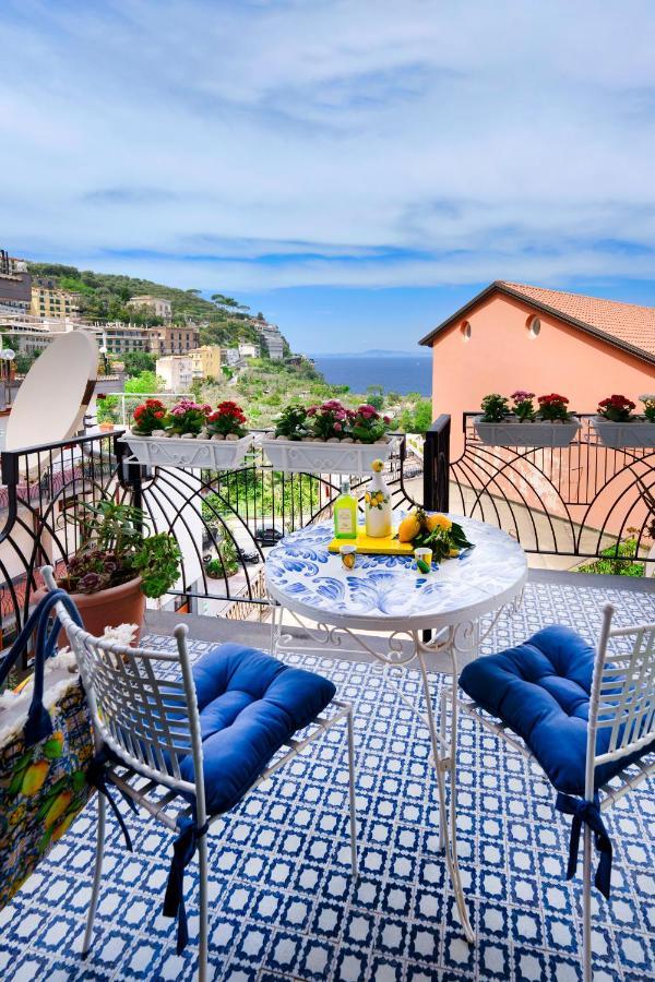 Sofi * Sorrento
