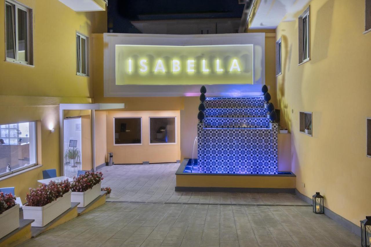 Isabella 4*