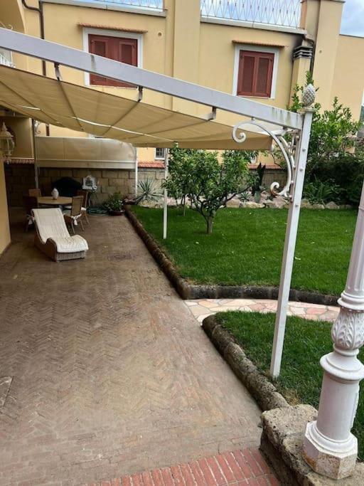 Vie En Rose Villa