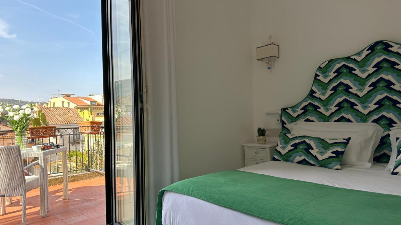 Hotel Di 3*