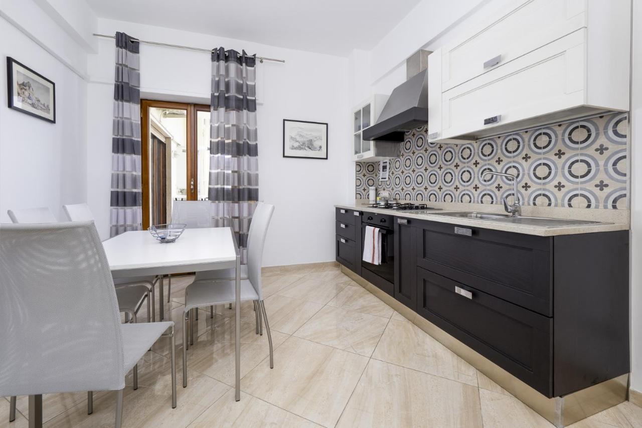 Parsano - De Vivo Realty * Sorrento