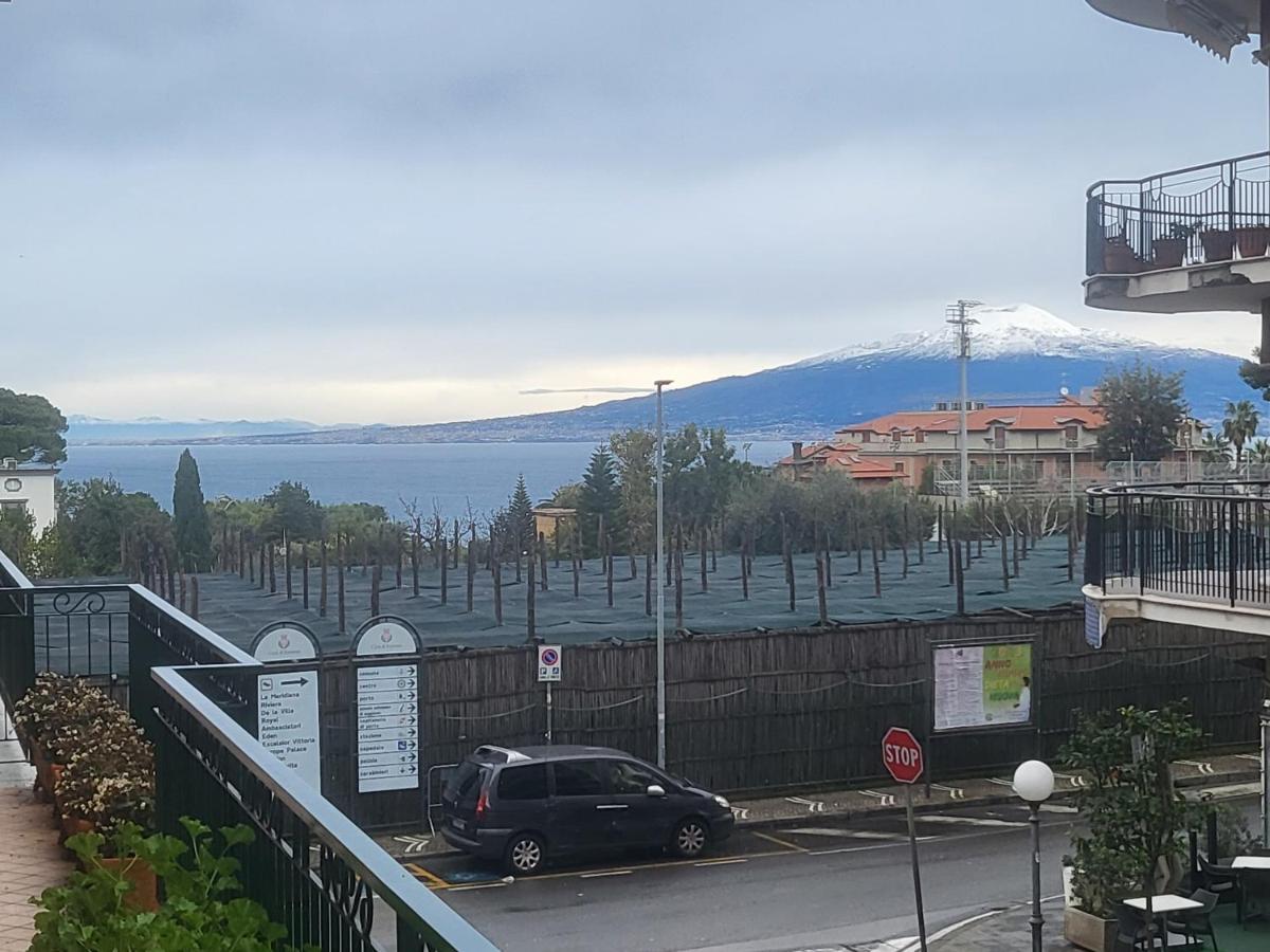 The White * Sorrento