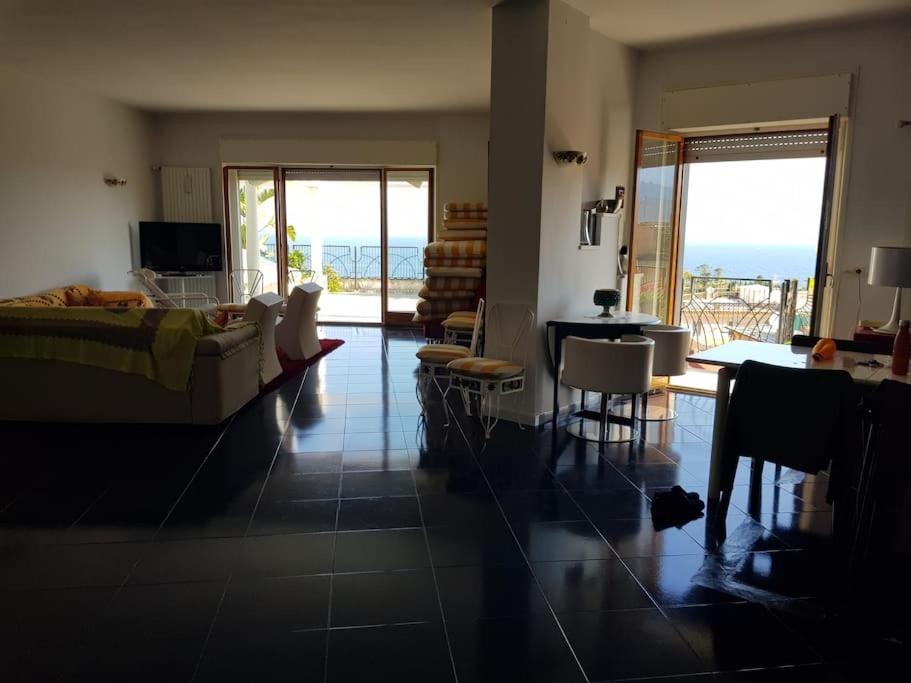La Casa Di Giorgina Apartment *