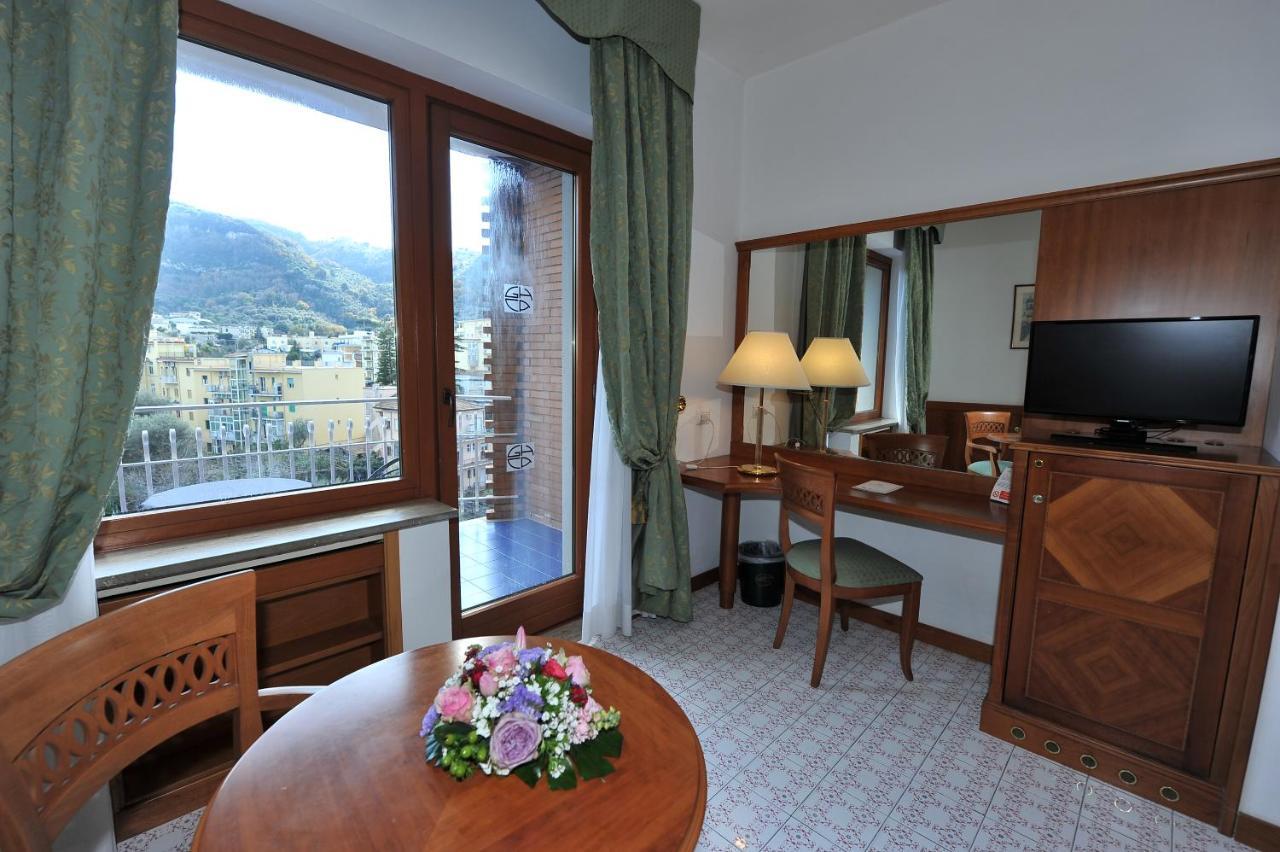 Grand Cesare Augusto 4*