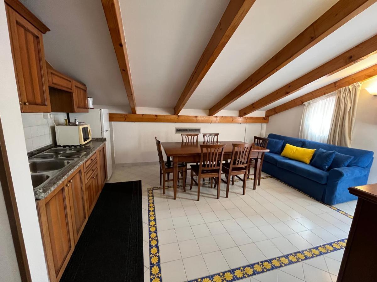 Apartment Antico Palazzo Scala *