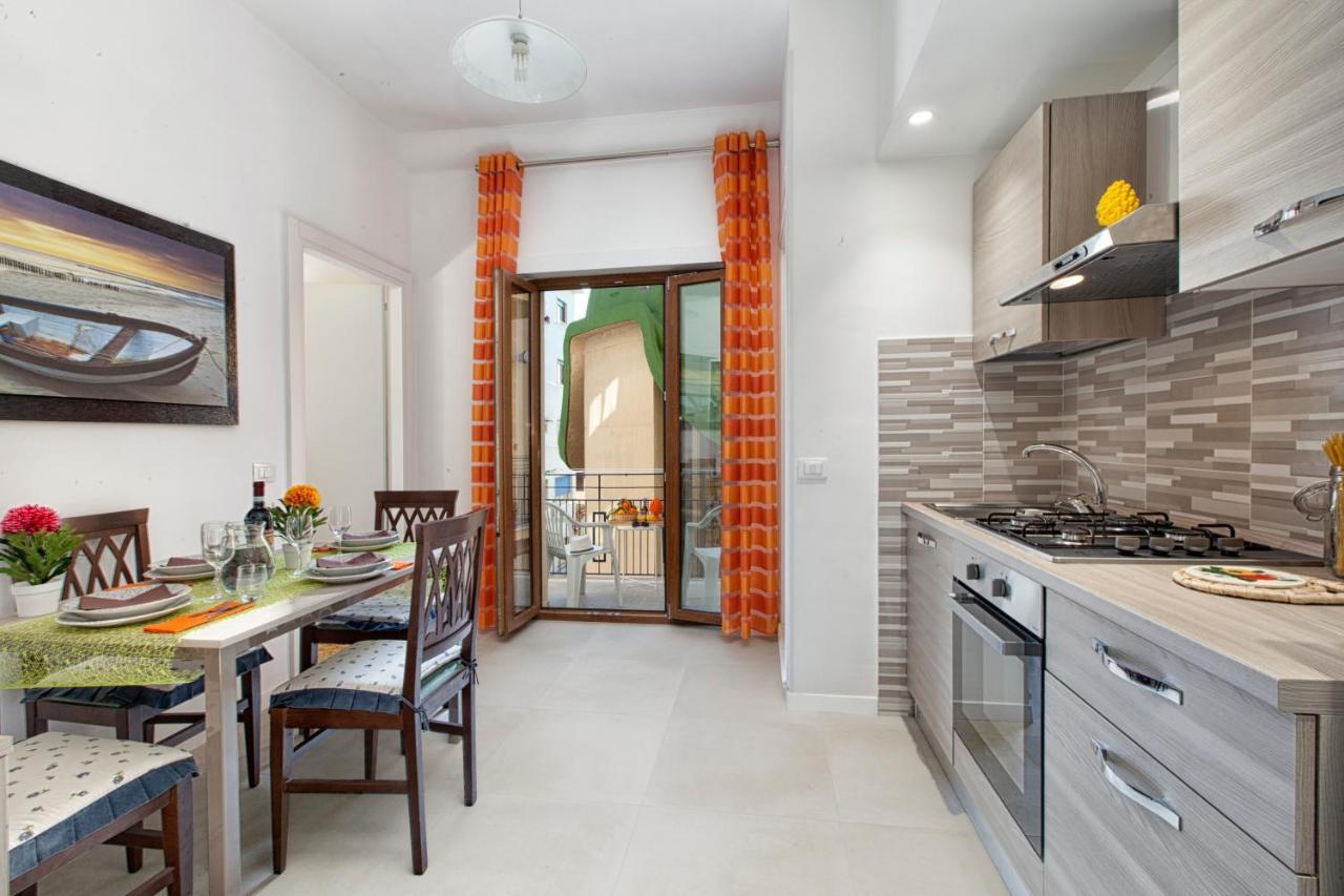 B&b-apartment-sleeps3-parking-balcony-petfriendly Apartment