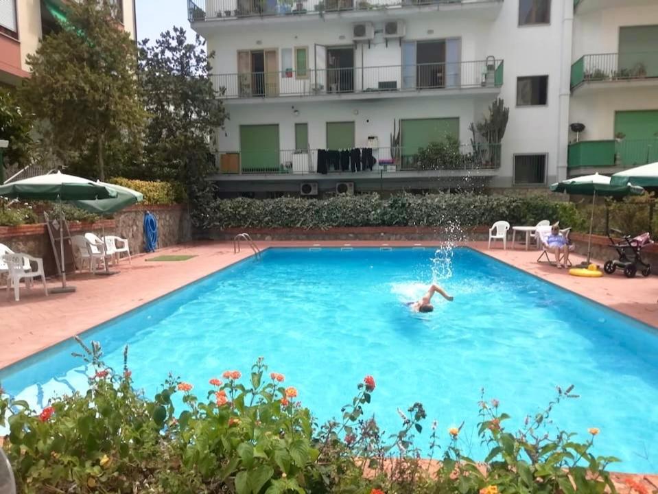 Appartement Pool Family Big Appartament In Center Sorrento