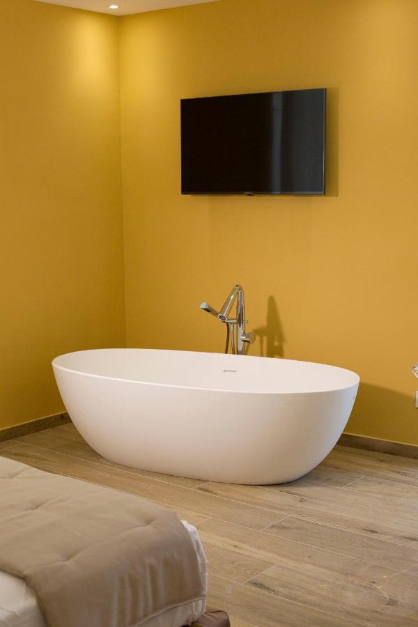 Yourhome - Lidia & Guest house *