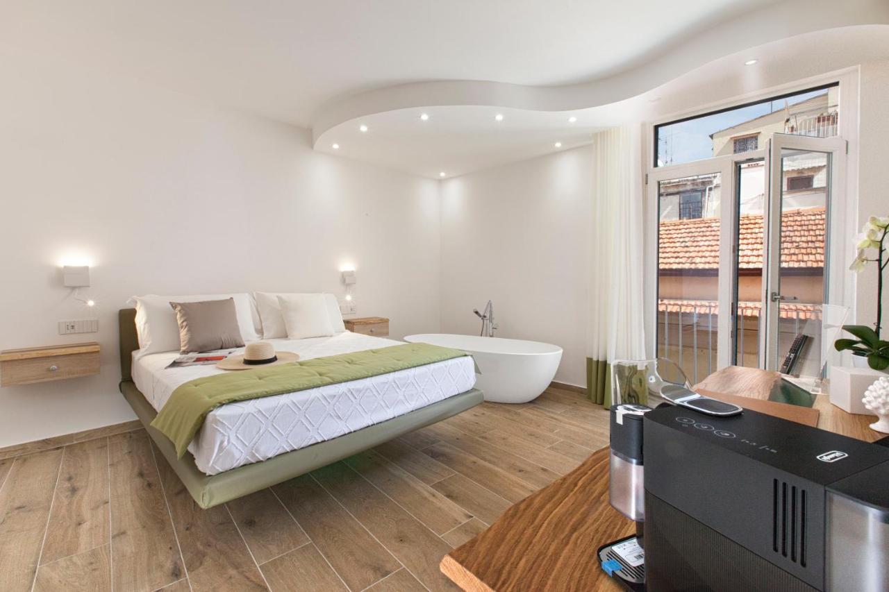 Guest house Yourhome - Lidia & *