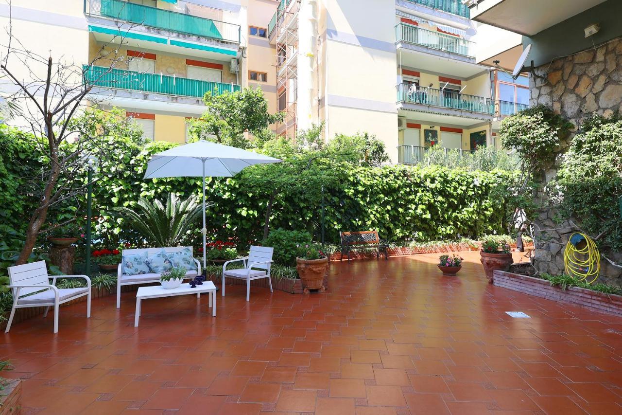 Garden House Giulia *