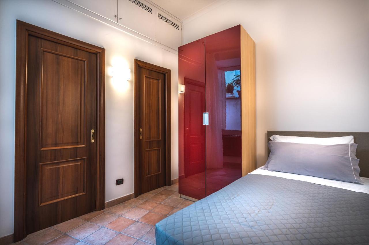 Giuliani Apartment *