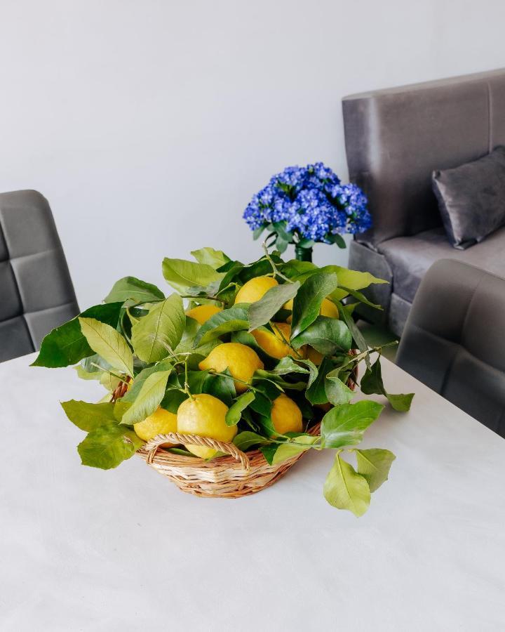 Maison Lorelle - De Vivo Realty