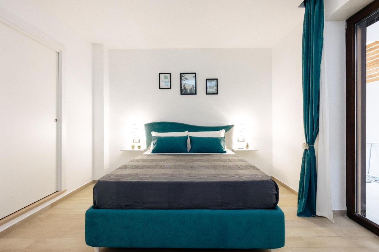 Maison Lorelle - De Vivo Realty Holiday home *