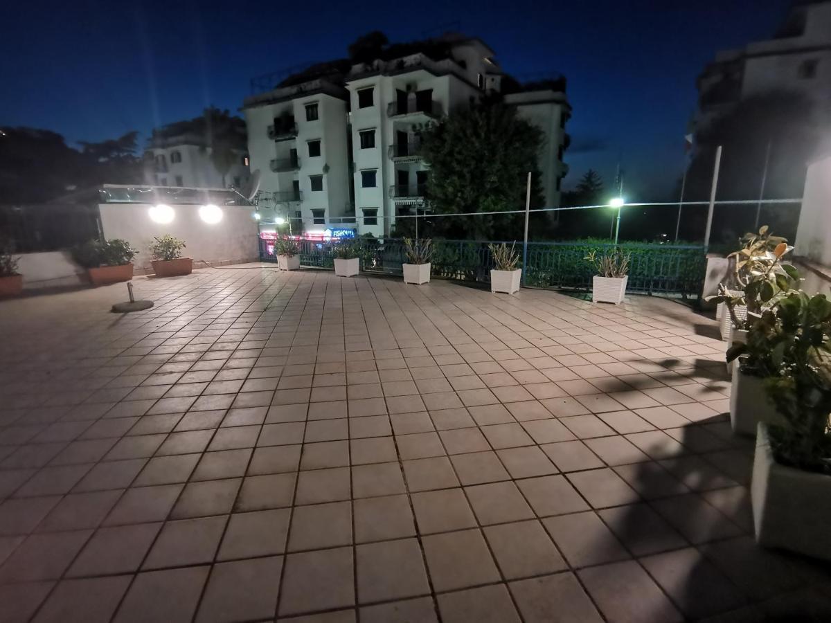 Sun Terrace Apartamento *