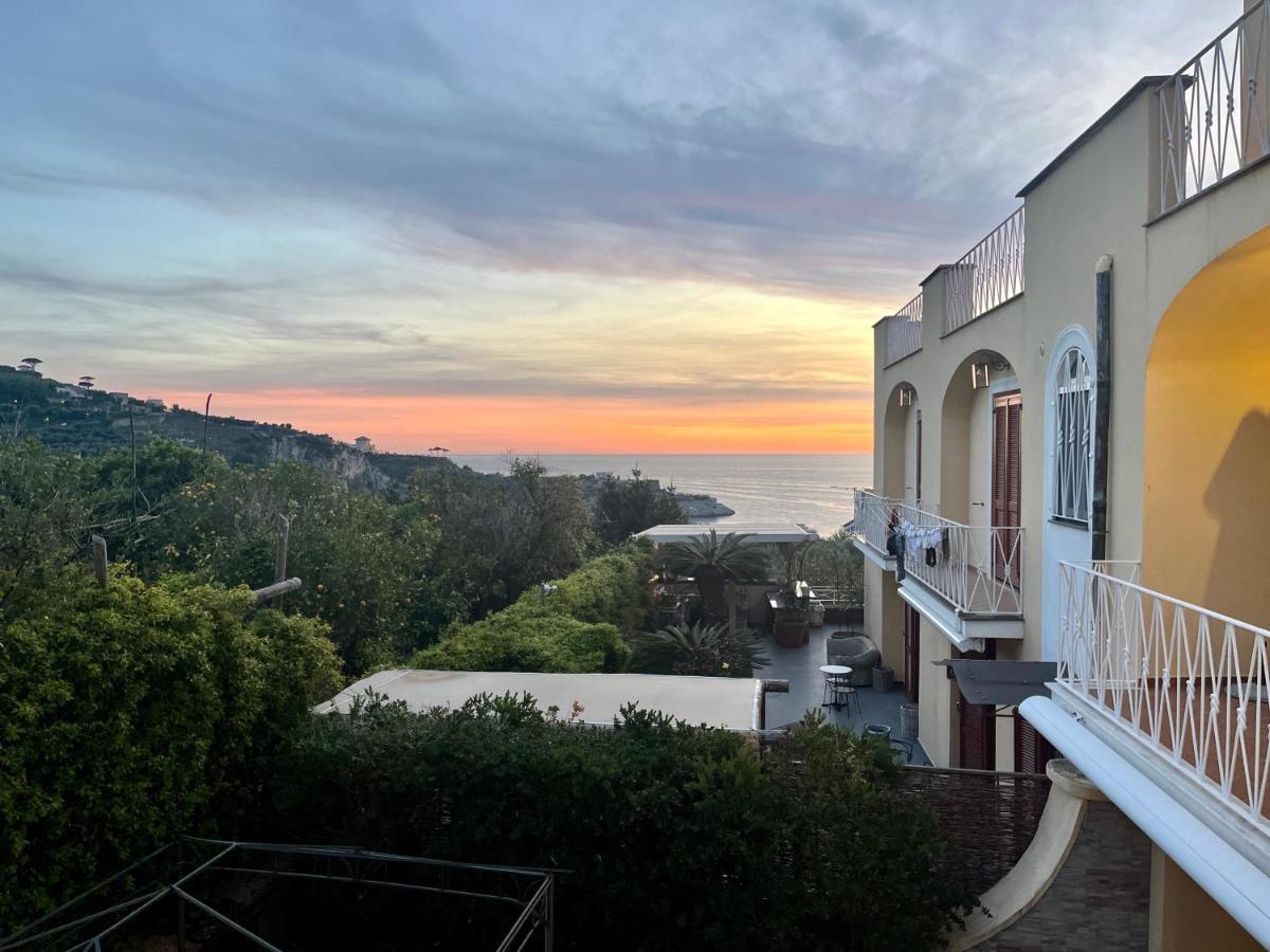 Guest house Faraglioni Di Sorrento